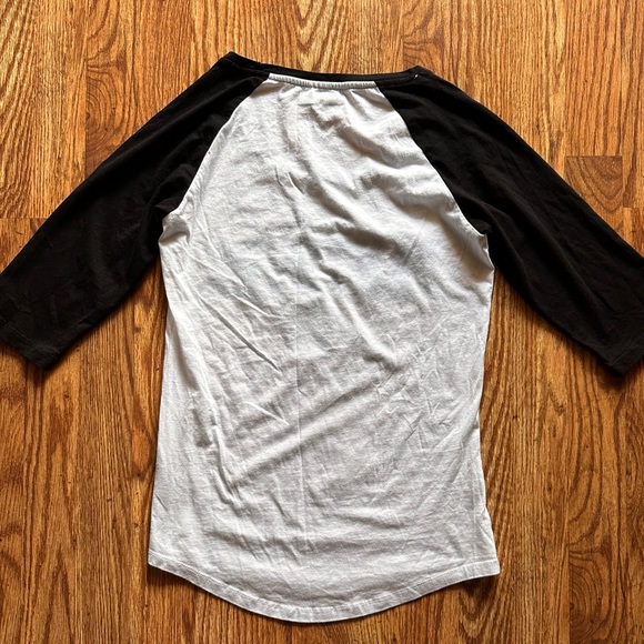 Carolina Panthers tshirt, medium - Picture 2 of 3